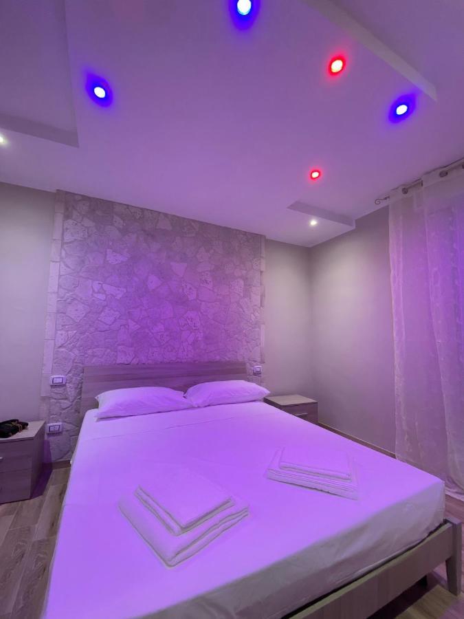 B&B New Paris & Suite Taranto Kültér fotó