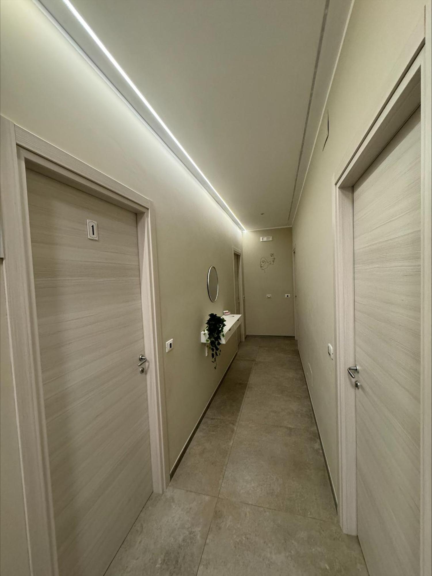 B&B New Paris & Suite Taranto Kültér fotó